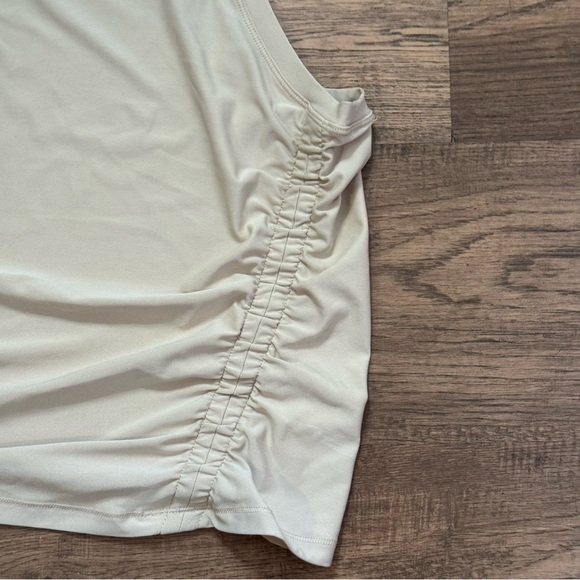 DSG Women's Cream Ruched Side Tank Top Athletic Workout Athleisure Size Large - Picture 3 of 9